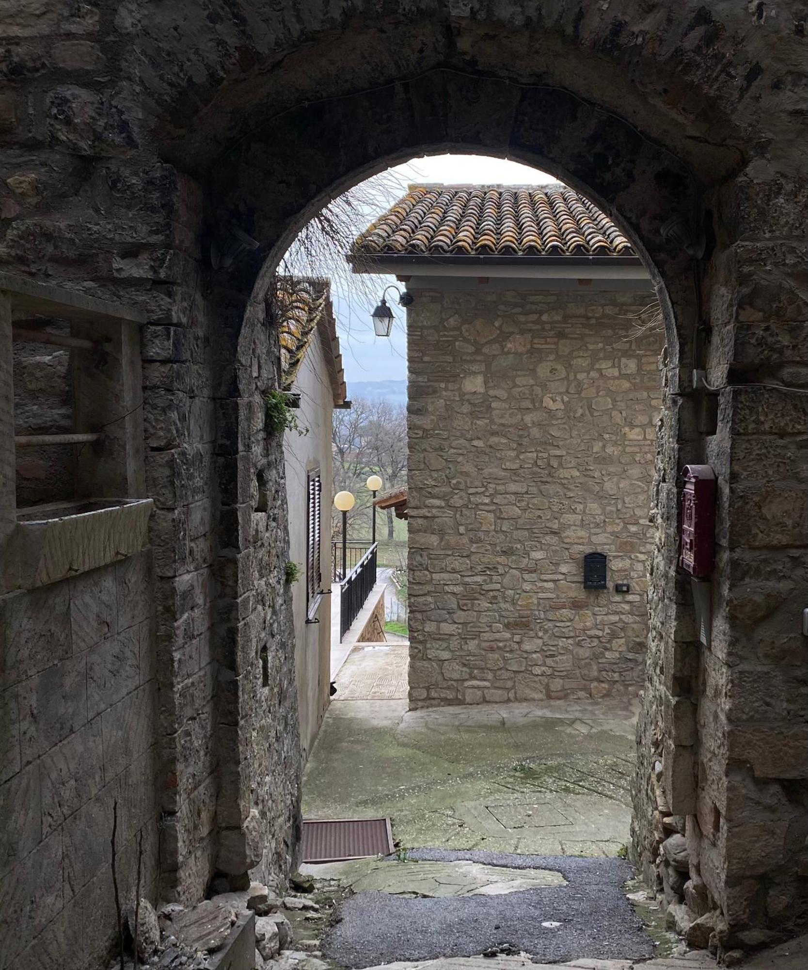 Appartamento Joy'S Nest Todi Esterno foto